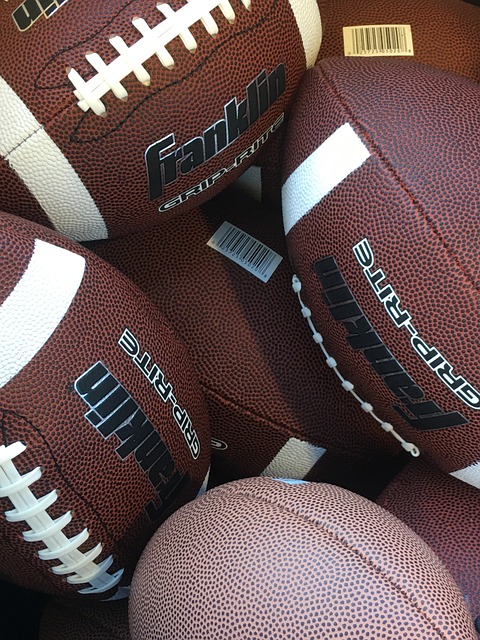 場激烈的比 場激烈的比